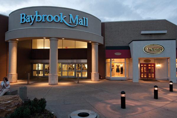 Baybrook Mall Come For The Shopping Stay For The Experience Bay Area Houston Magazine